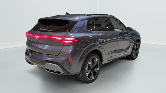Cupra Terramar Terramar 1.5 ETSI HYBRID 150 CH DSG7 V Gris Timanfaya