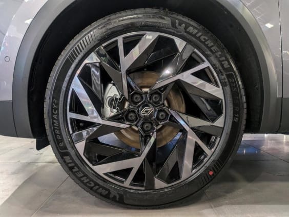 Renault SYMBIOZ Symbioz E-Tech full hybrid 160 ch Esprit Alpine Gris Cassiopé