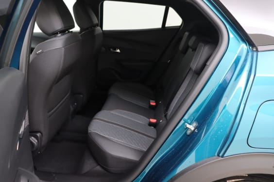 Peugeot 2008 Allure 1.2 Turbo 100 hp Man.6 Blue