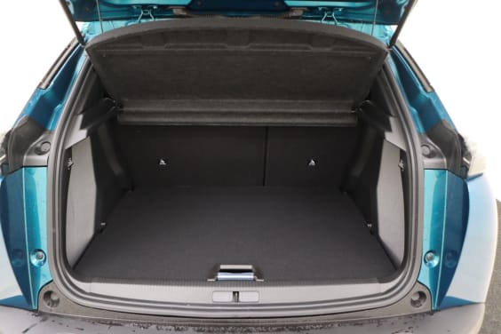Peugeot 2008 Allure 1.2 Turbo 100 hp Man.6 Blue
