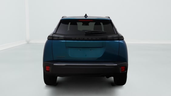 Peugeot 2008 Allure 1.2 Turbo 100 hp Man.6 Blue