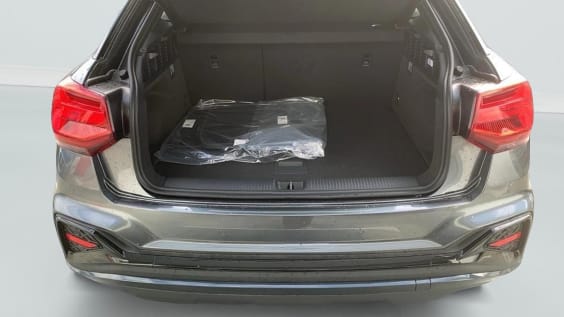 Audi Q2 35 TDI 150 S tronic 7 S line Gris Daytona