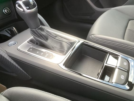 Audi Q2 35 TDI 150 S tronic 7 S line Gris Daytona