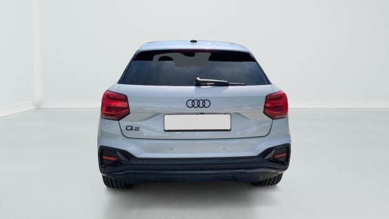 Audi Q2 35 TDI 150 S tronic 7 S line Argent Rosée