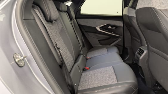 Peugeot 3008 Hybrid 145 e-DCS6 Allure Gris Artense 