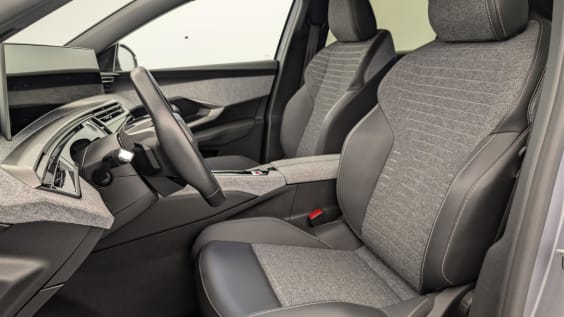 Peugeot 3008 Hybrid 145 e-DCS6 Allure Gris Artense 