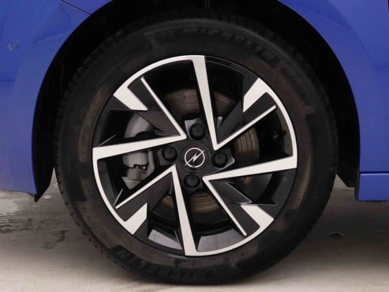 Opel Corsa 1.2 turbo 100 gs Bleu