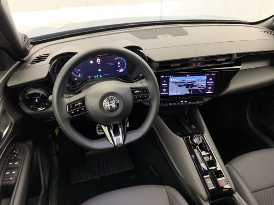 Alfa Romeo Junior 1.2 Ibrida 145 ch e-DCT6 Ti Bleu Navigli