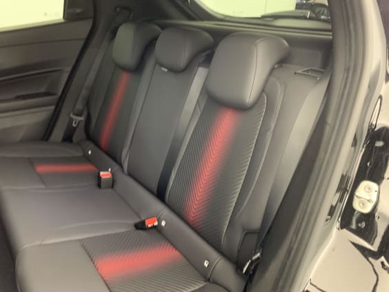 Alfa Romeo Junior 1.2 Ibrida 145 ch e-DCT6 Ti Noir Tortona