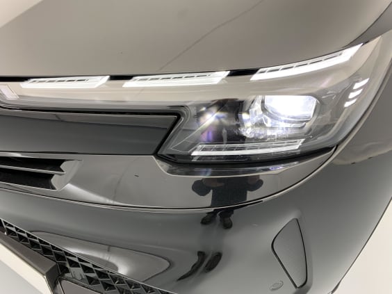 Alfa Romeo Junior 1.2 Ibrida 145 ch e-DCT6 Ti Noir Tortona