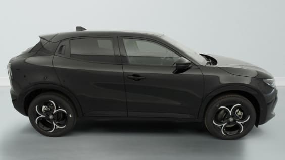 Alfa Romeo Junior 1.2 Ibrida 145 ch e-DCT6 Ti Noir Tortona