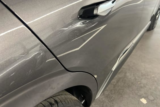 DS DS4 BlueHDi 130 EAT8 Etoile - Alcantara Gris Platinium