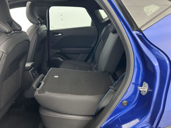 Renault CAPTUR E-Tech full hybrid 145 ch esprit Alpine Bleu