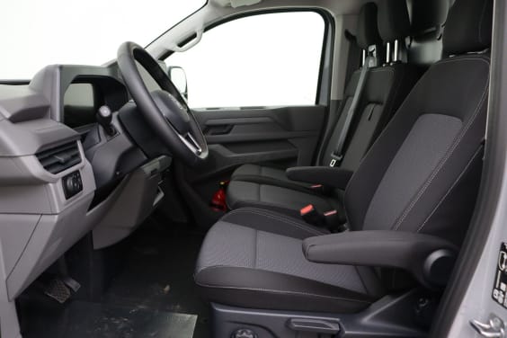 Volkswagen Transporter T7 Fourgon 3500 mm 2.0 TDI 150 hp Aut.8 Grey