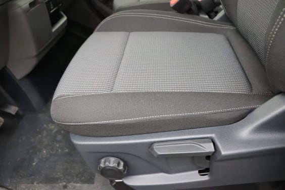 Volkswagen Transporter T7 Fourgon 3500 mm 2.0 TDI 150 hp Aut.8 Grey