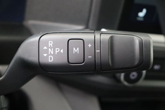 Volkswagen Transporter T7 Fourgon 3500 mm 2.0 TDI 150 hp Aut.8 Grey