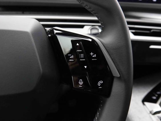 Peugeot 3008 145 e-DSC6 HYBRID Allure Bleu