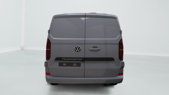 Volkswagen Transporter T7 Fourgon 3500 mm 2.0 TDI 150 hp Aut.8 Grey