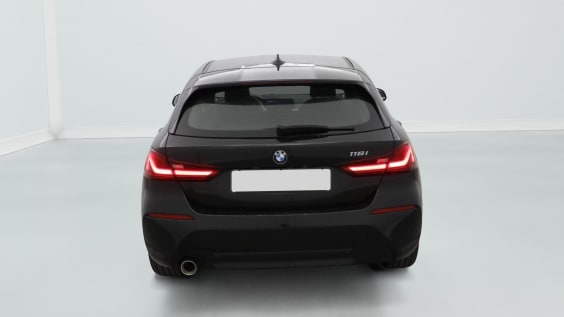 BMW Serie 1 F40 116I 109 CH Saphirschwarz Métallisé