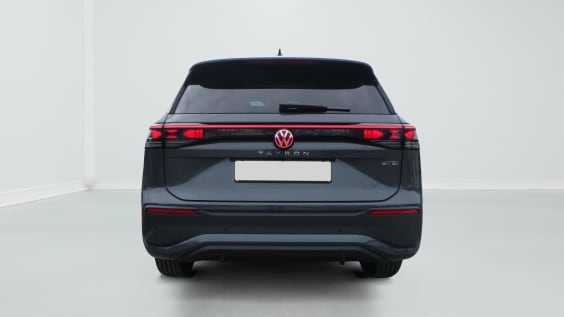 Volkswagen Tayron Tayron 1.5 eTSI 150ch DSG7 7pl Life Gris Dauphin