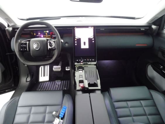 Citroën C5 Aircross 1.2 HYBRIDE 145CH MAX BOITE AUTOMATIQUE Noir