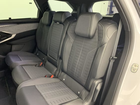 Peugeot 5008 Hybrid 145 e-DCS6 GT Blanc Okenite / Toit Noir