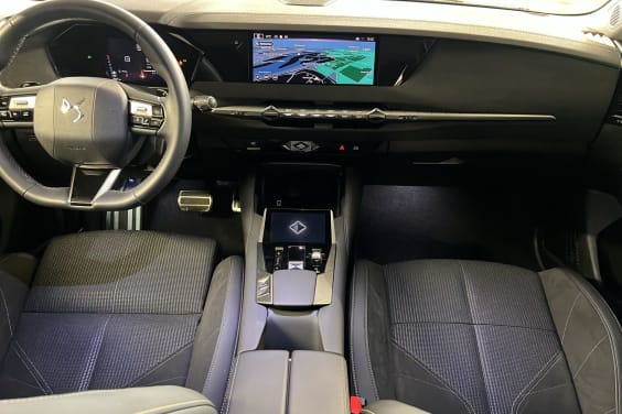 DS DS4 BlueHDi 130 EAT8 Etoile - Alcantara Vol De Nuit