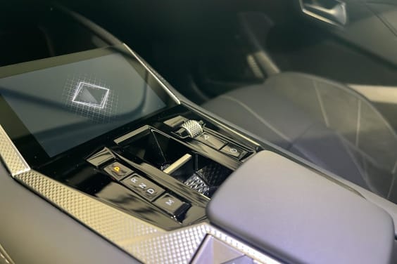 DS DS4 BlueHDi 130 EAT8 Etoile - Alcantara Vol De Nuit
