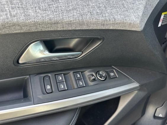 Peugeot 3008 1.2 hybrid 145 gt e-dcs6 Kca  Gris Artense Me
