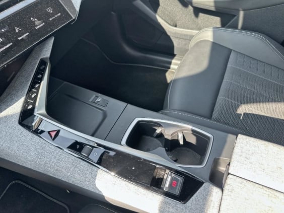 Peugeot 3008 1.2 hybrid 145 gt e-dcs6 Kca  Gris Artense Me