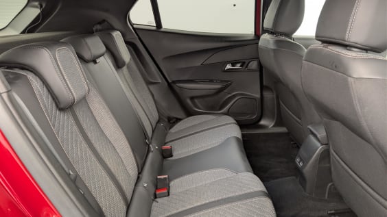 Peugeot 2008 100 S&S BVM6 Allure Rouge Elixir