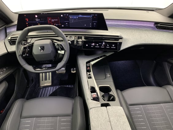 Peugeot 5008 Hybrid 145 e-DCS6 GT Blanc Okénite / Toit Noir