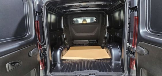Renault TRAFIC CABINE APPROFONDIE TRAFIC CA BLUE DCI 170 L2H1 3T AUTO EXTRA Gris Comète