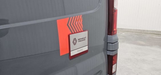 Renault TRAFIC CABINE APPROFONDIE TRAFIC CA BLUE DCI 170 L2H1 3T AUTO EXTRA Gris Urbain