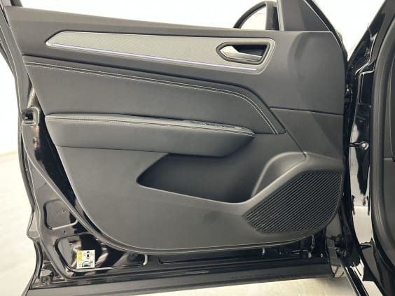 Renault Arkana E-Tech 145 - 21B Intens noir