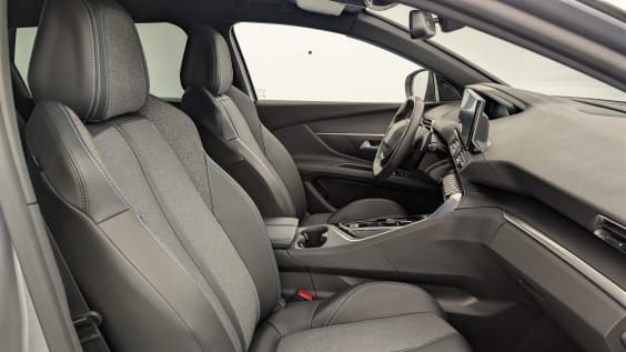 Peugeot 5008 Hybrid 136 e-DCS6 Allure Pack Gris Artense / Toit Noir