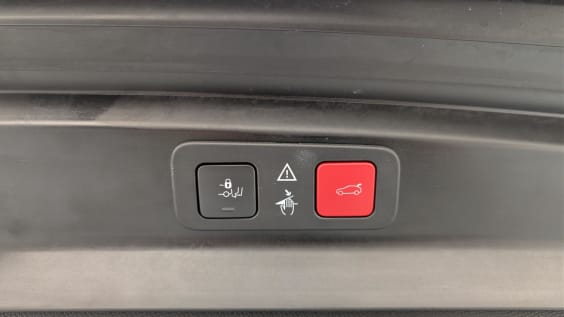 Peugeot 5008 Hybrid 136 e-DCS6 Allure Pack Gris Artense / Toit Noir