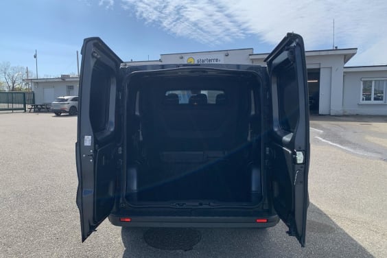 Renault TRAFIC CABINE APPROFONDIE L2H1 3T BLUE DCI 150 AUTO ADVANCE Gris Comète