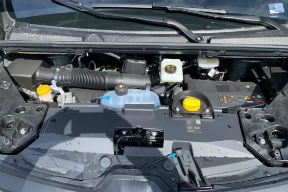 Renault TRAFIC CABINE APPROFONDIE L2H1 3T BLUE DCI 150 AUTO ADVANCE Gris Comète