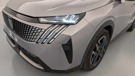 Peugeot 3008 Hybrid 136 e-DCS6 Allure Gris Artense 