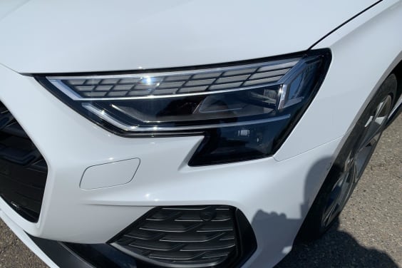 Audi A3 SPORTBACK NOUVELLE 45 TFSI E HYBRIDE RECHARGEABLE 272 S TRONIC 6 S LINE Blanc Arcona
