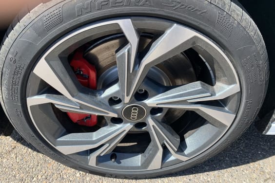 Audi A3 SPORTBACK NOUVELLE 45 TFSI E HYBRIDE RECHARGEABLE 272 S TRONIC 6 S LINE Blanc Arcona
