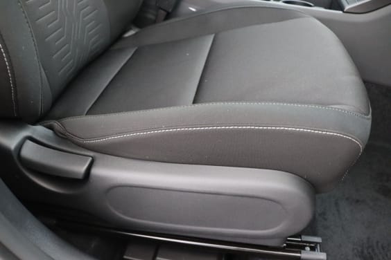 Hyundai KONA Feel 1.6 Gdi HEV 138 hp 6DCT White