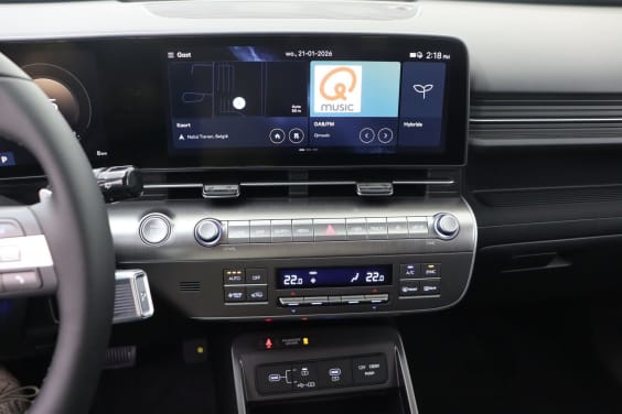 Hyundai KONA Feel 1.6 Gdi HEV 138 hp 6DCT White