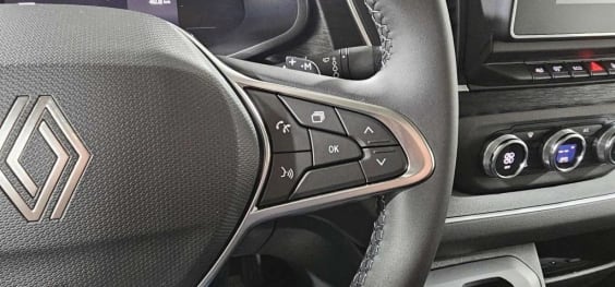 Renault TRAFIC CABINE APPROFONDIE TRAFIC CA BLUE DCI 170 L2H1 3T AUTO EXTRA Noir Perla