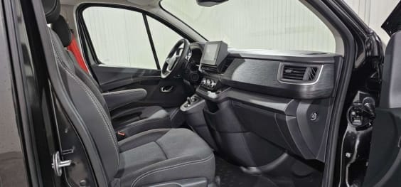 Renault TRAFIC CABINE APPROFONDIE TRAFIC CA BLUE DCI 170 L2H1 3T AUTO EXTRA Noir Perla