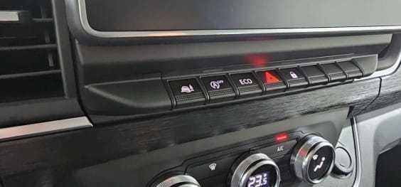 Renault TRAFIC CABINE APPROFONDIE TRAFIC CA BLUE DCI 170 L2H1 3T AUTO EXTRA Noir Perla