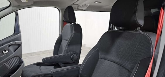 Renault TRAFIC CABINE APPROFONDIE TRAFIC CA BLUE DCI 170 L2H1 3T AUTO EXTRA Gris Comète
