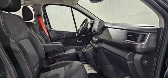 Renault TRAFIC CABINE APPROFONDIE TRAFIC CA BLUE DCI 170 L2H1 3T AUTO EXTRA Gris Comète