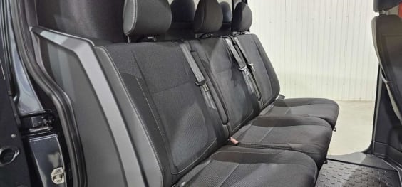 Renault TRAFIC CABINE APPROFONDIE TRAFIC CA BLUE DCI 170 L2H1 3T AUTO EXTRA Gris Comète